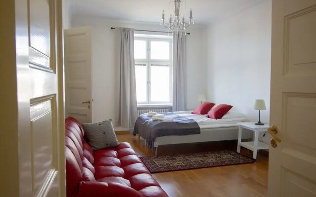 2ndhomes Iso Freda