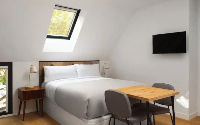 Limehome Madrid Calle de Bolivia