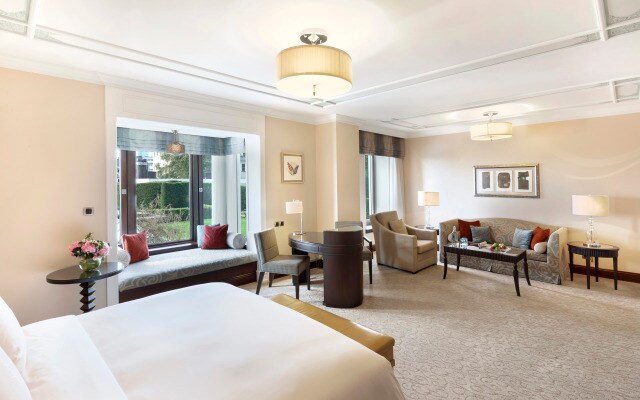 Four Seasons Hotel Istanbul at the Bosphorus