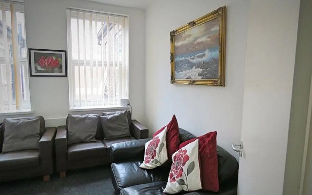 Harley Rooms