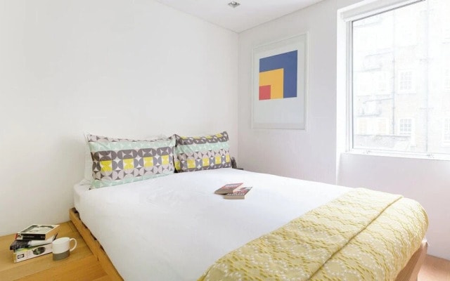 Fitzrovia Apartments by MoreThanStays