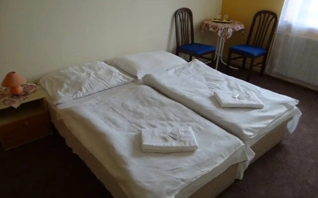 Hotel Zlatý Kríž