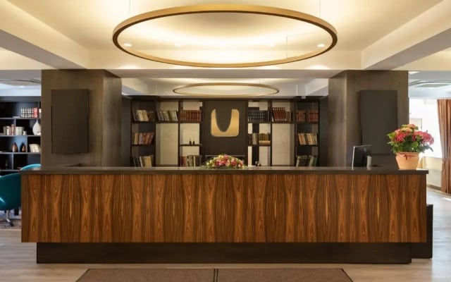 Kreutzwald Hotel Таллин