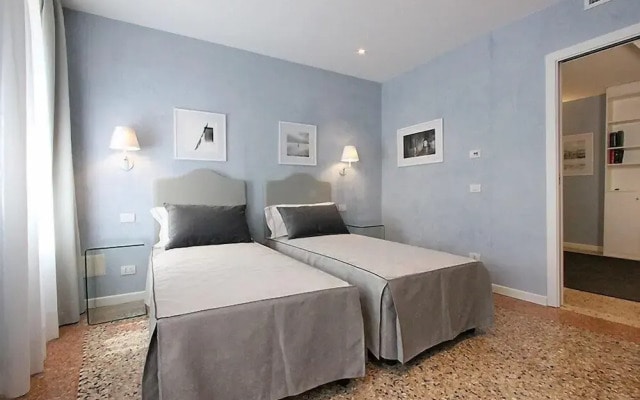 City Apartments - Prestige Canal View