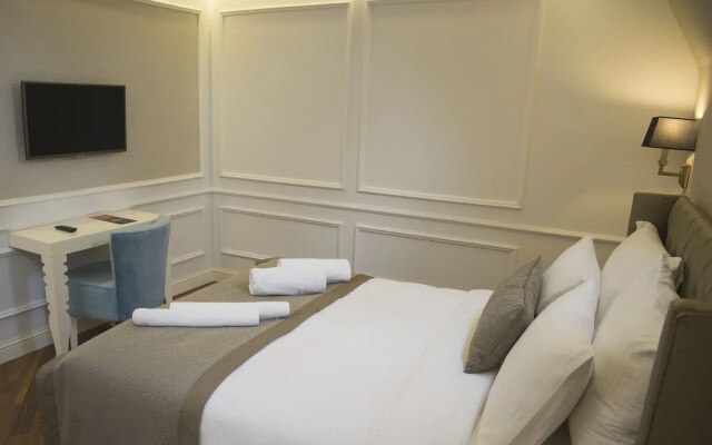 Hotel Mina – Special Class