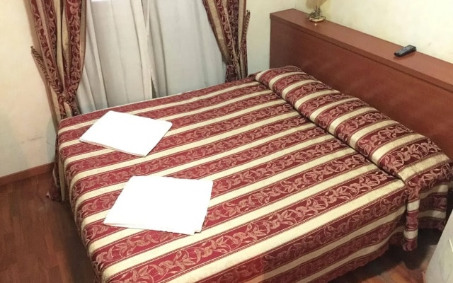 Lam Guest House
