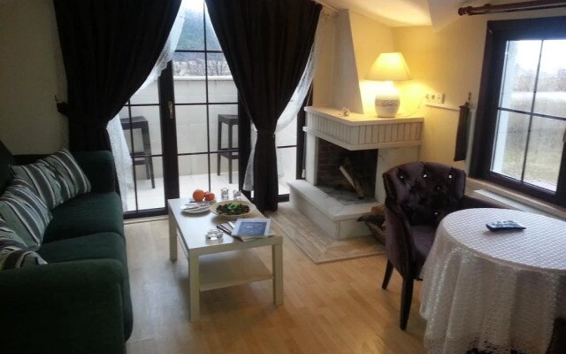 Velena Hotel