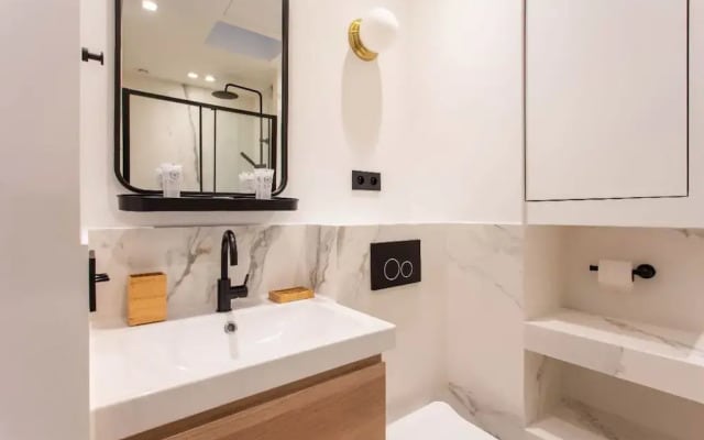 Cozy Studio Retreat in the Heart of Paris - Madeleine Opera