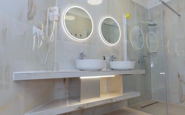Hotel Tulipan Pruhonice