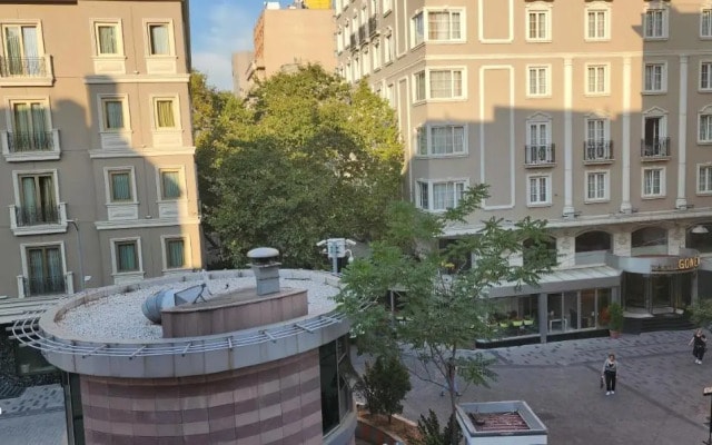 Taksim Royal Suites