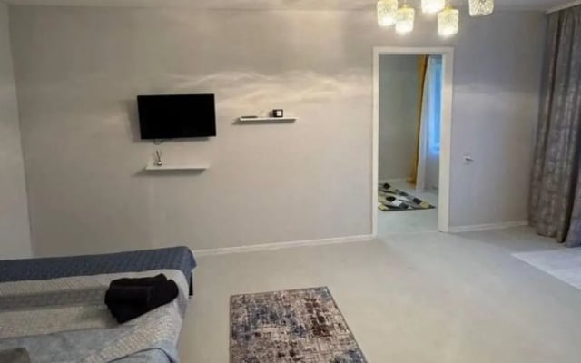 Апартаменты на улице Юных Ленинцев 121к5