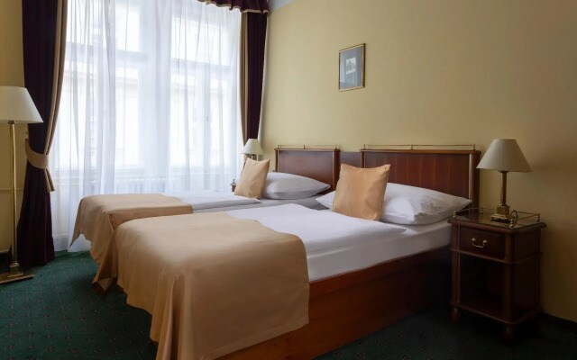 Hotel William