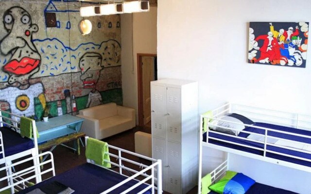 Tipografia Art-Hostel