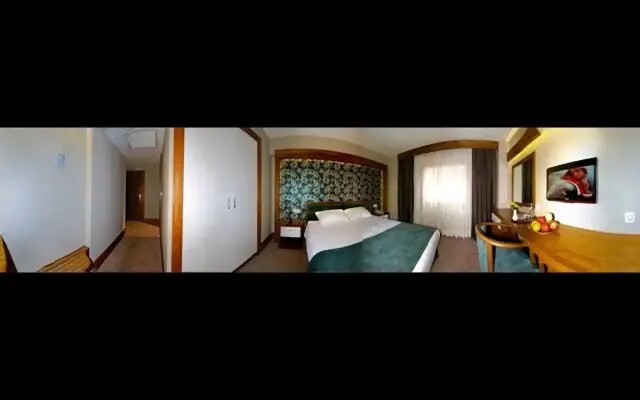 Bella Hotel