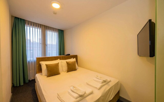 Hotel V Plus Taksim