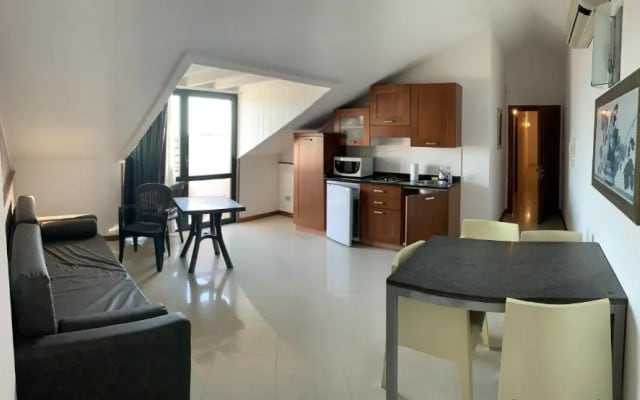 Eurobeach Residence