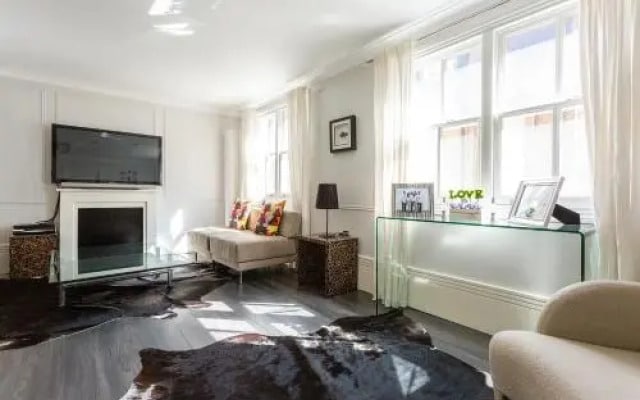 Stanhope Mews West II by Onefinestay