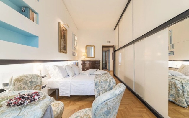 Elegant and Spacious 6 Guests Flat Near Vatican