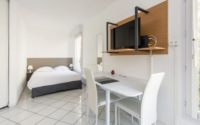 APPARTHOTEL Pythagore Tolbiac