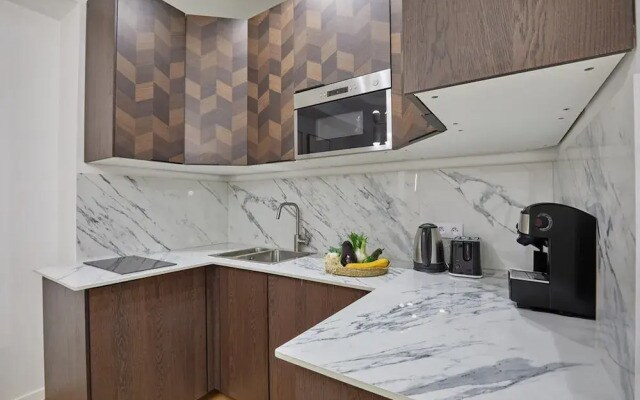 Apartment With AC Front Montparnasse Tower