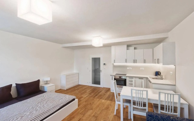 Theresian Apartment