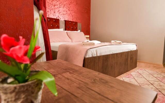 Rays Hotel
