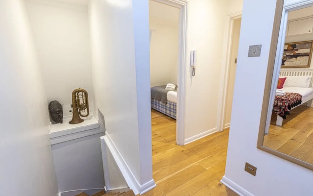Elegant 4br House in Kensington