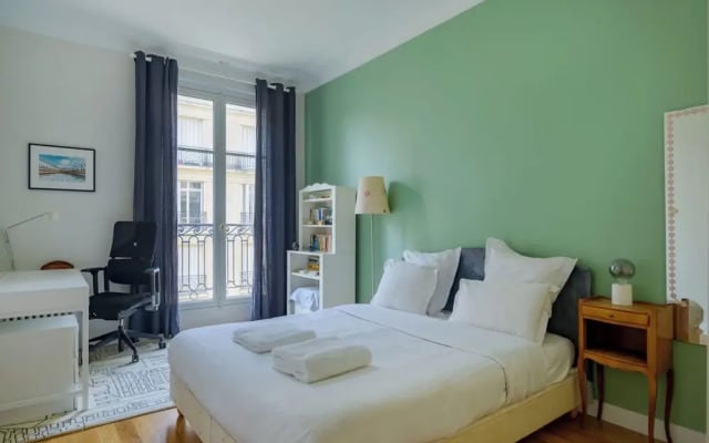 Paris Palais des Congrès residence