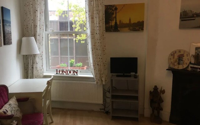 London Bridge - Entire 2 Bedroom Apart