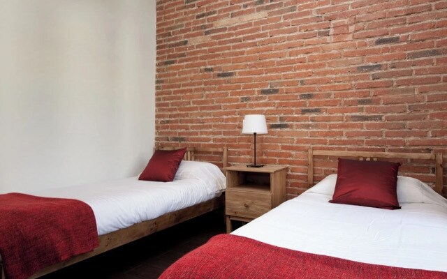 Beautiful Eixample Flat for Families