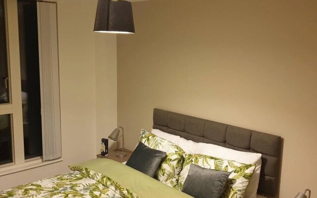 Stunning 2-bed Apartment in Manchester City Centre
