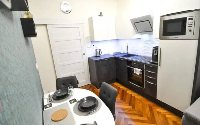 Brandly New Apartment Anděl