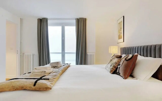 Elegant Apartment - 2bd/6p - Avenue Montaigne