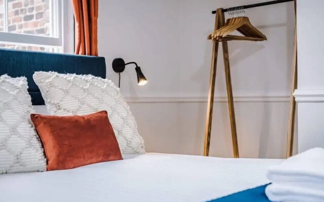 Host Apartments Seel St Townhouse Apt II