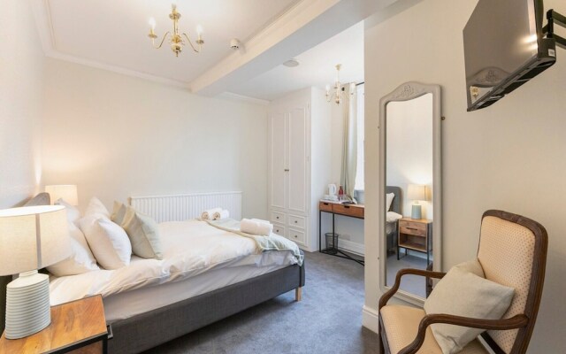 Compact Double Room