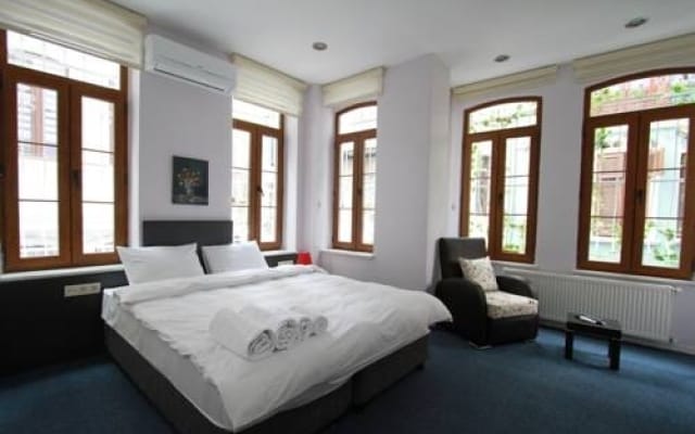 More Residence 2