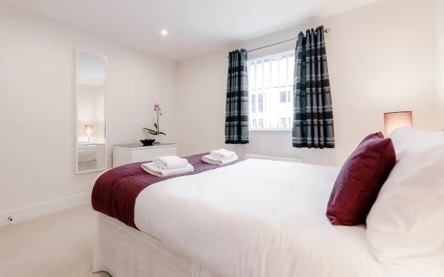 Roomspace Apartments -Capitol Square