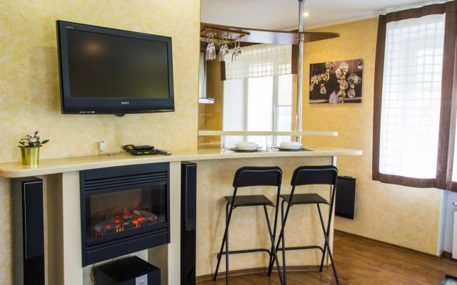 RENT-servis Apartamenty v istoricheskom tsentre Omska na Lermontova
