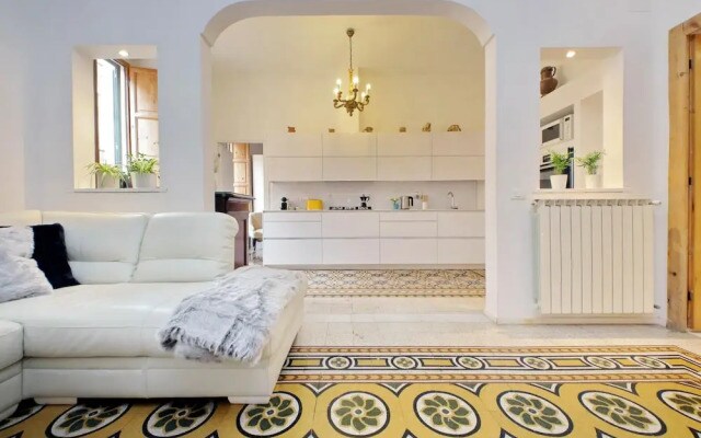 Treasurerome Opera Trevi Grand Suite 3BR