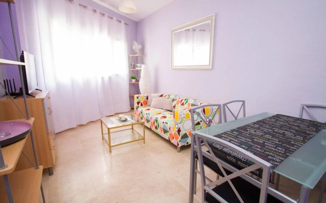 Calle Capuchinos - Colourful and Cosy by la Recepción