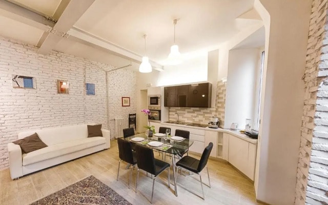 Modern Apartment near Colosseum