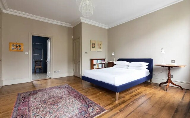 Caithness Road VI by Onefinestay