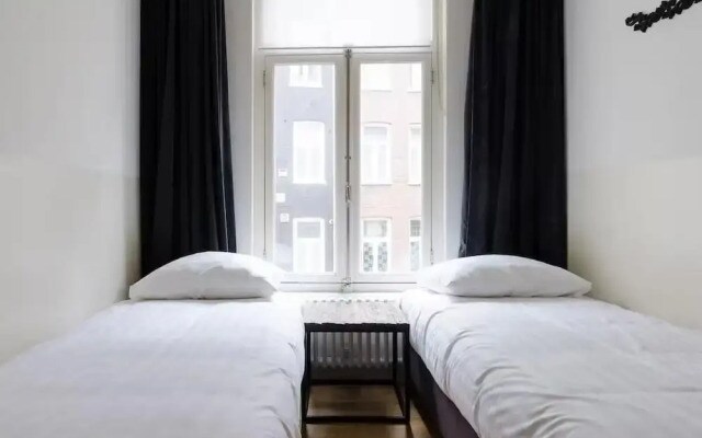 Marnix360Apartments