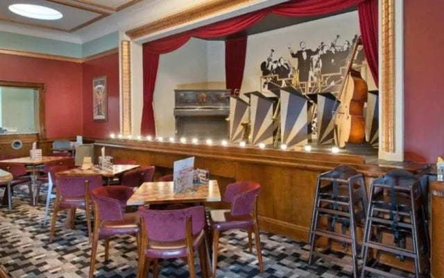The Greenwood Hotel Wetherspoon