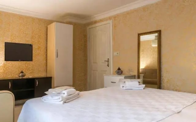 Splendor Suite
