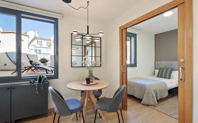 Rambla Paris Attic Apartment