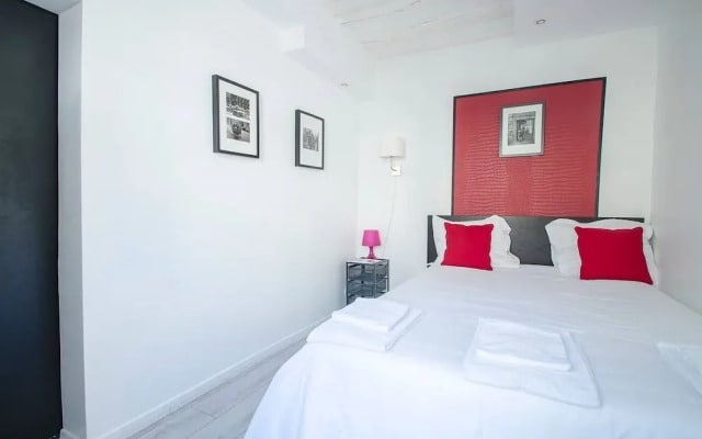 100 - Luxury 2 Bedroom - Beaubourg Marais