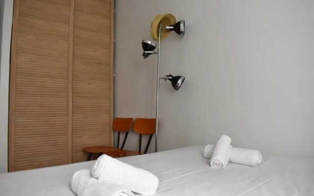 Charming Apartment near The Eiffel Tower