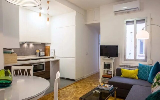 Lovely and Chic 1 Bed apt Next to Atocha