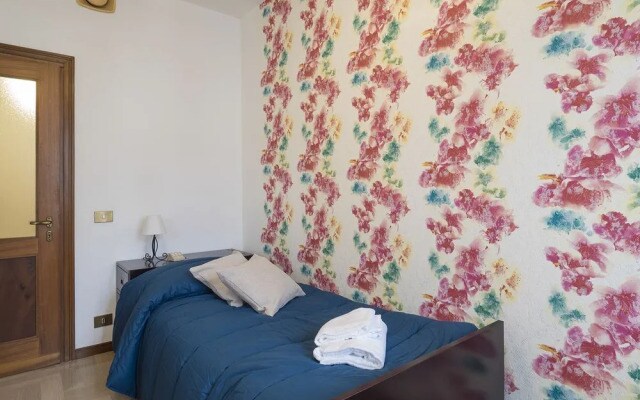 Ivy Apartment